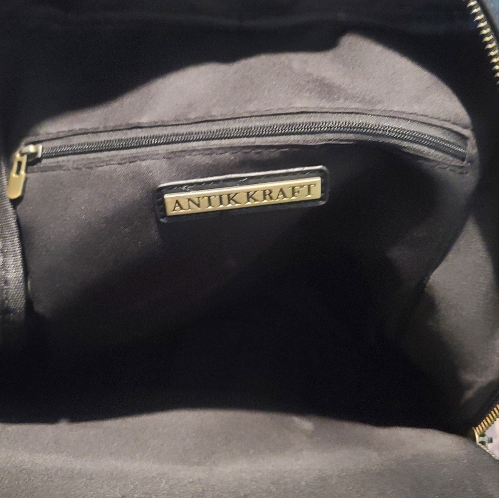 Antik Kraft | Laptop/Tablet Backpack Purse - Picture 6 of 6